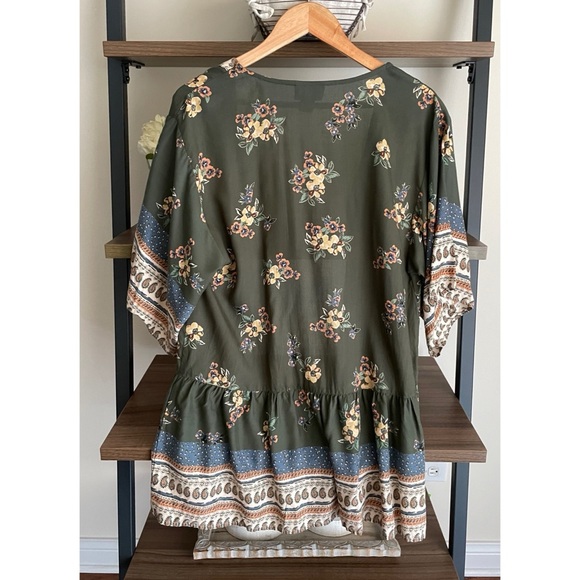 SOLD Angie Floral Open-front Kimono Cardigan, Size Large - Picture 5 of 7